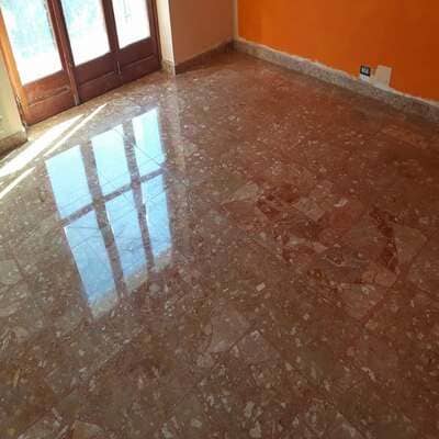 Risultato finale dopo i lavori di lucidatura pavimento in marmo di trani